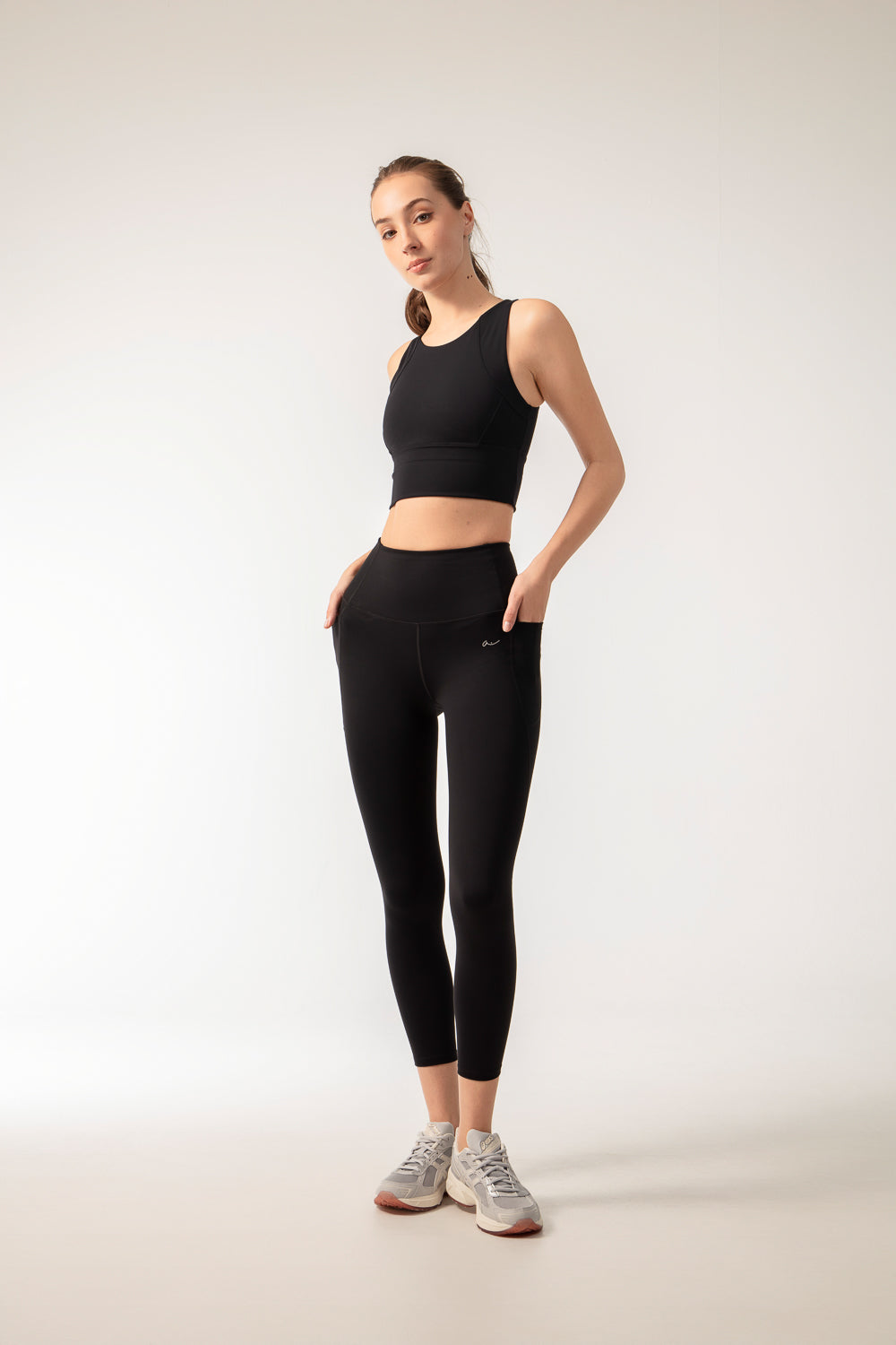 SOL Tank - Black