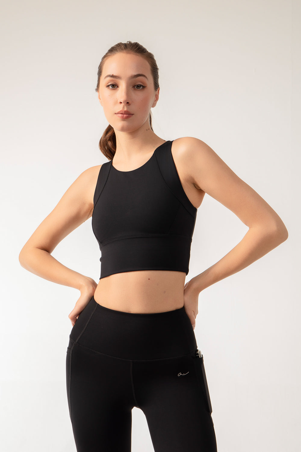 SOL Tank - Black