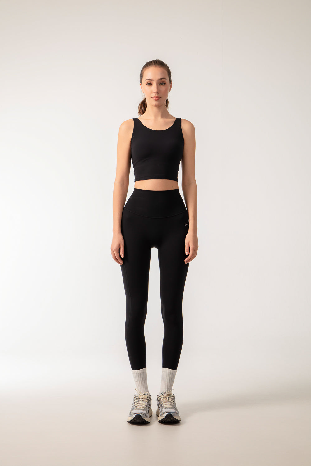 AURA Day Tank - Black