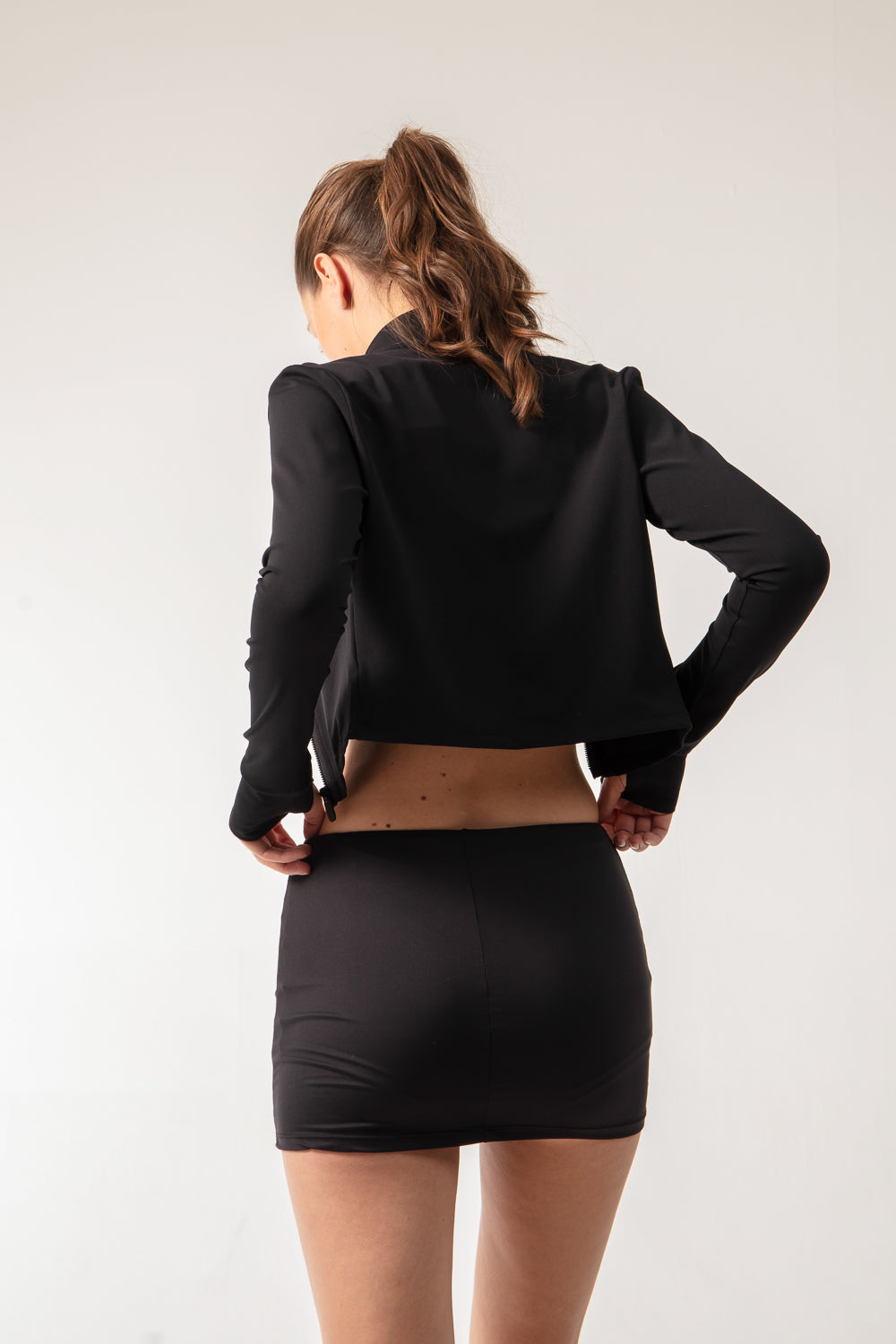 AURA Jacket - Black