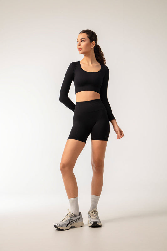 TERRA Crop Top - Black