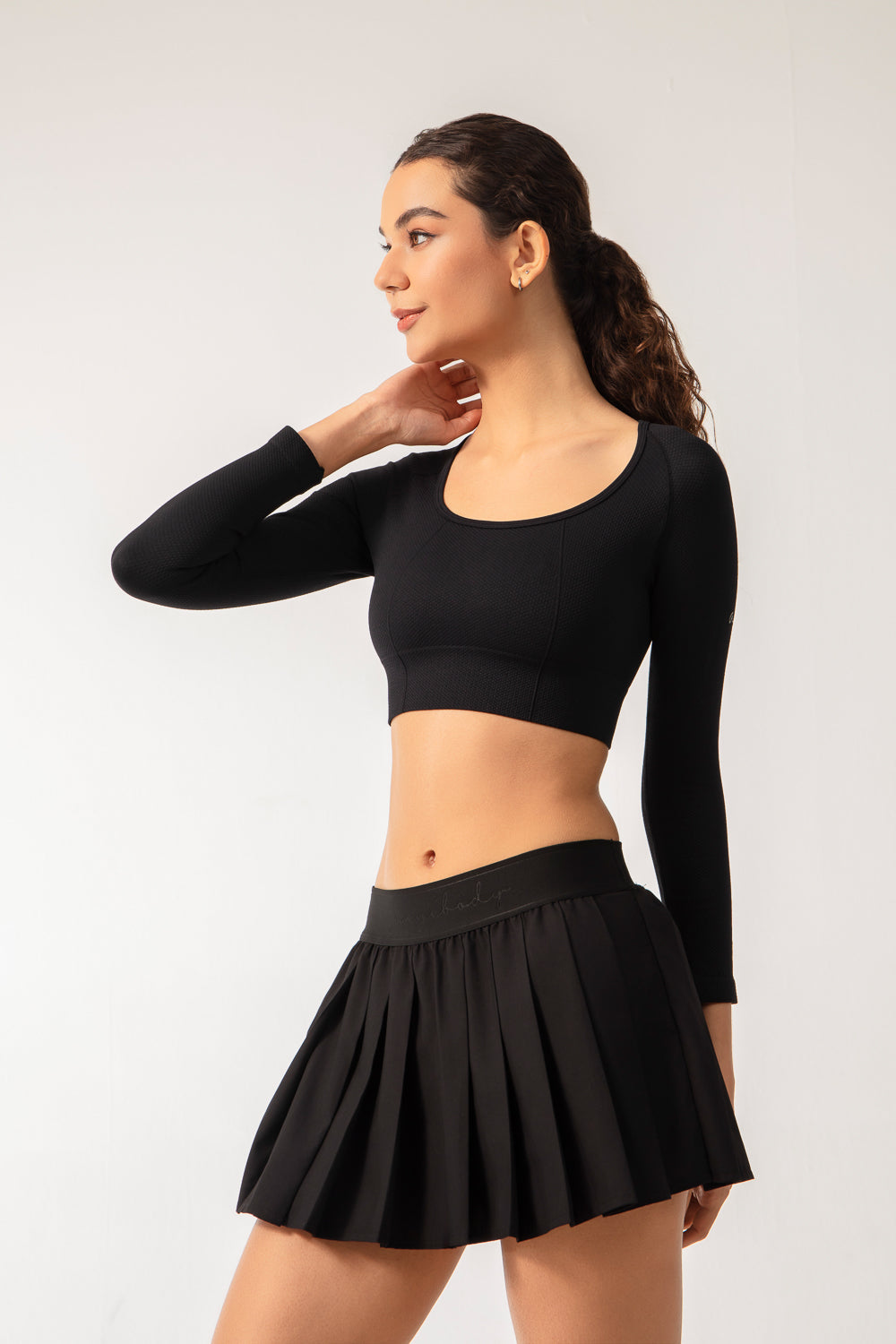 TERRA Crop Top - Black
