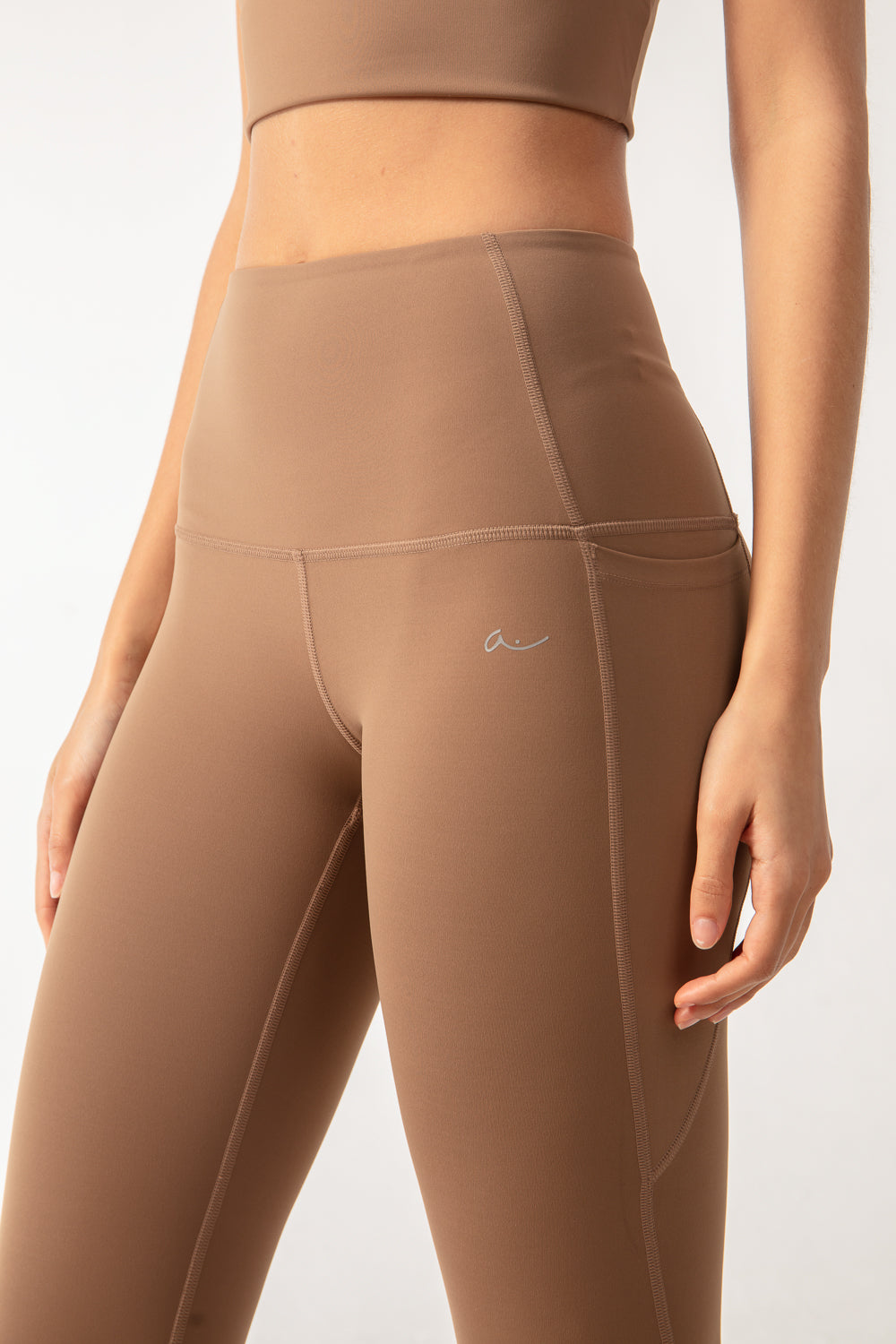 SOL Leggings - Taupe