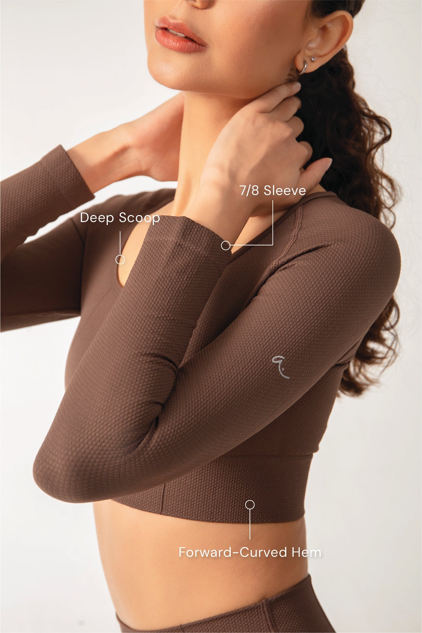 TERRA Crop Top - Mocha
